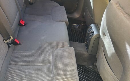Volkswagen Passat B6, 2005 год, 750 000 рублей, 11 фотография