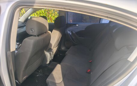 Volkswagen Passat B6, 2005 год, 750 000 рублей, 9 фотография