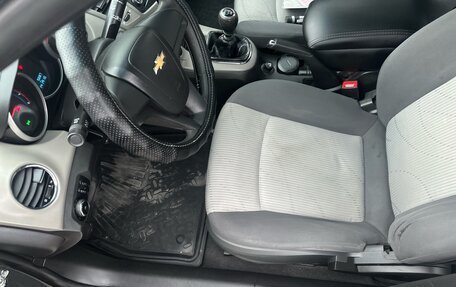 Chevrolet Cruze II, 2011 год, 730 000 рублей, 6 фотография