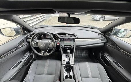 Honda Civic IX, 2017 год, 1 440 000 рублей, 16 фотография