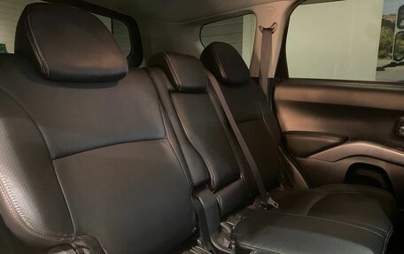 Mitsubishi Outlander III рестайлинг 3, 2008 год, 1 435 000 рублей, 9 фотография
