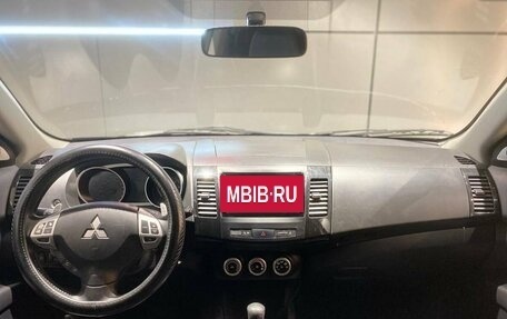 Mitsubishi Outlander III рестайлинг 3, 2008 год, 1 435 000 рублей, 11 фотография