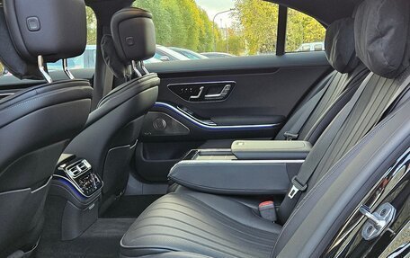 Mercedes-Benz S-Класс, 2024 год, 13 000 000 рублей, 22 фотография