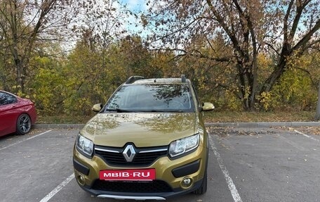 Renault Sandero II рестайлинг, 2017 год, 770 000 рублей, 2 фотография