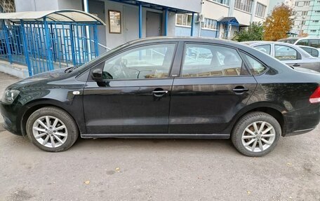 Volkswagen Polo VI (EU Market), 2015 год, 900 000 рублей, 10 фотография