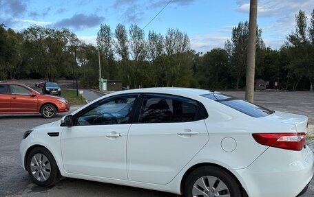 KIA Rio III рестайлинг, 2014 год, 790 000 рублей, 3 фотография