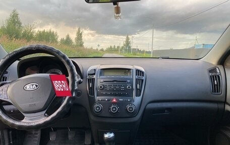 KIA cee'd I рестайлинг, 2008 год, 499 999 рублей, 15 фотография