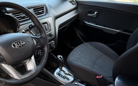 KIA Rio III рестайлинг, 2014 год, 790 000 рублей, 15 фотография