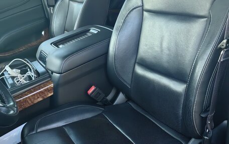 Chevrolet Tahoe IV, 2016 год, 4 150 000 рублей, 9 фотография