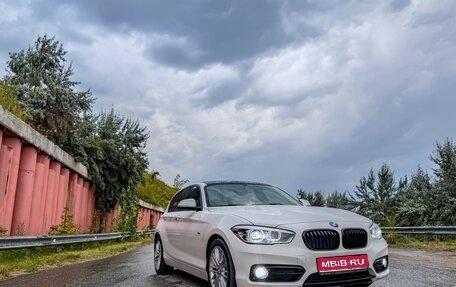 BMW 1 серия, 2015 год, 1 590 000 рублей, 1 фотография