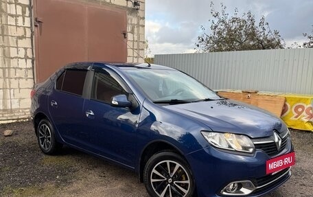 Renault Logan II, 2017 год, 990 000 рублей, 5 фотография
