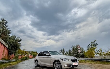 BMW 1 серия, 2015 год, 1 590 000 рублей, 18 фотография