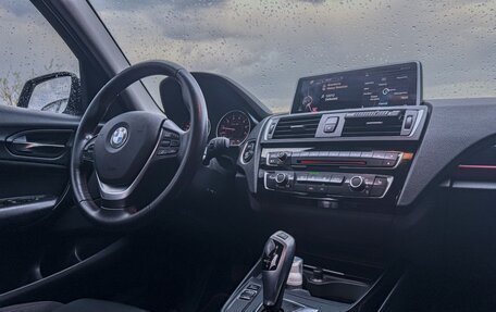 BMW 1 серия, 2015 год, 1 590 000 рублей, 26 фотография