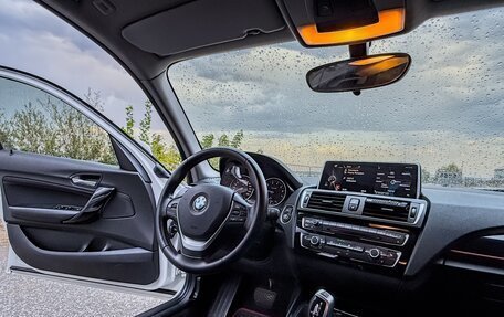 BMW 1 серия, 2015 год, 1 590 000 рублей, 35 фотография