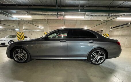 Mercedes-Benz E-Класс, 2019 год, 4 050 000 рублей, 7 фотография