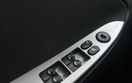 Hyundai Solaris II рестайлинг, 2016 год, 900 000 рублей, 7 фотография