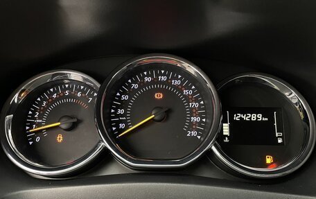Renault Logan II, 2020 год, 1 090 000 рублей, 14 фотография