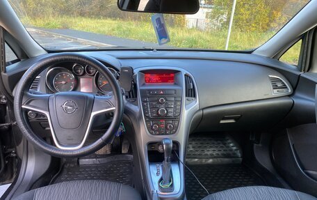 Opel Astra J, 2013 год, 7 фотография