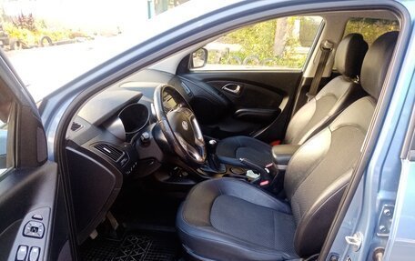 Hyundai ix35 I рестайлинг, 2011 год, 1 350 000 рублей, 2 фотография