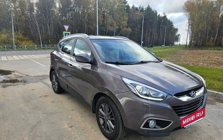 Hyundai ix35 I рестайлинг, 2015 год, 1 150 000 рублей, 2 фотография