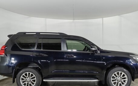 Toyota Land Cruiser Prado 150 рестайлинг 2, 2018 год, 3 950 000 рублей, 4 фотография