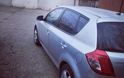 KIA cee'd I рестайлинг, 2012 год, 890 000 рублей, 1 фотография