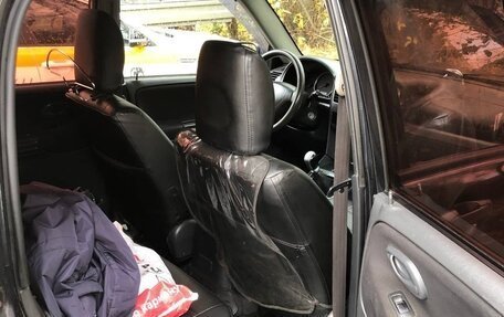 Suzuki Grand Vitara, 2004 год, 560 000 рублей, 19 фотография
