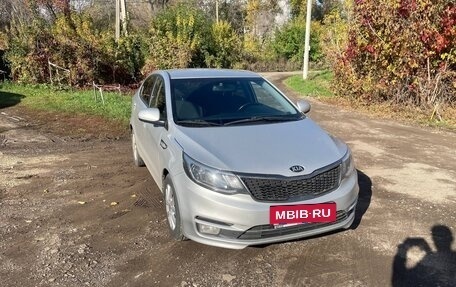 KIA Rio III рестайлинг, 2015 год, 865 000 рублей, 1 фотография