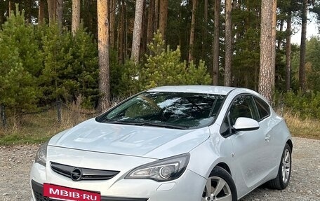 Opel Astra J, 2011 год, 615 000 рублей, 3 фотография
