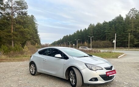 Opel Astra J, 2011 год, 615 000 рублей, 9 фотография