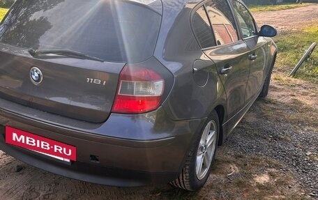 BMW 1 серия, 2005 год, 680 000 рублей, 4 фотография