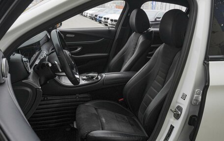 Mercedes-Benz E-Класс, 2021 год, 4 830 000 рублей, 10 фотография