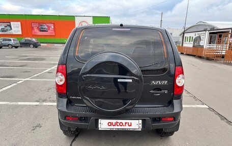 Chevrolet Niva I рестайлинг, 2011 год, 550 000 рублей, 6 фотография