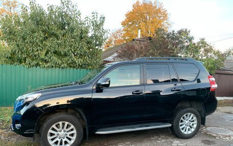 Toyota Land Cruiser Prado 150 рестайлинг 2, 2017 год, 3 636 000 рублей, 2 фотография