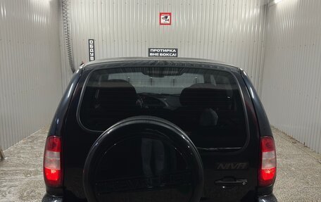 Chevrolet Niva I рестайлинг, 2006 год, 720 000 рублей, 5 фотография