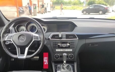 Mercedes-Benz C-Класс, 2013 год, 1 800 000 рублей, 6 фотография
