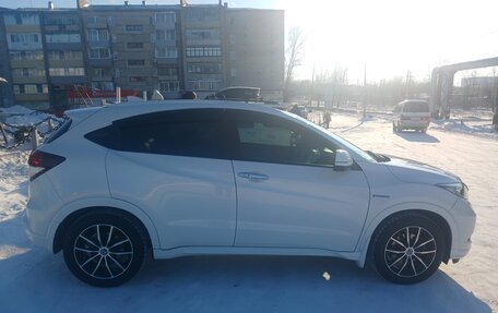 Honda Vezel, 2015 год, 1 350 000 рублей, 4 фотография