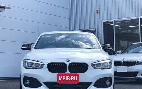 BMW 1 серия, 2019 год, 1 153 000 рублей, 2 фотография