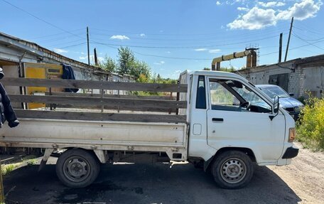 Toyota Town Ace III, 1992 год, 307 000 рублей, 11 фотография
