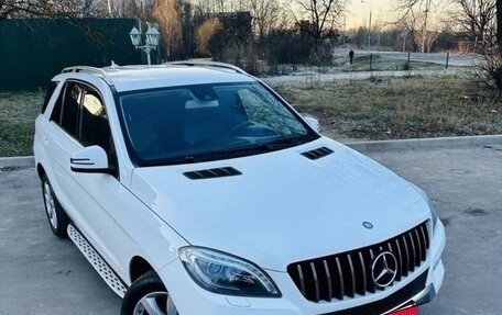 Mercedes-Benz M-Класс, 2014 год, 1 950 000 рублей, 14 фотография