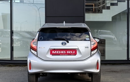 Toyota Aqua I, 2019 год, 1 490 000 рублей, 5 фотография