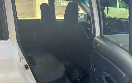 Toyota Succeed I рестайлинг, 2014 год, 745 000 рублей, 4 фотография