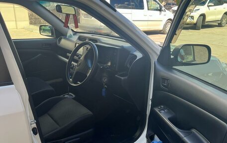 Toyota Succeed I рестайлинг, 2014 год, 745 000 рублей, 9 фотография