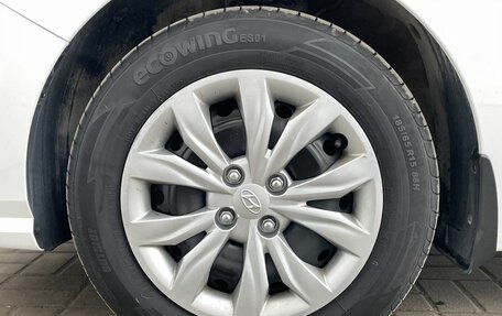 Hyundai Solaris II рестайлинг, 2021 год, 1 800 000 рублей, 19 фотография