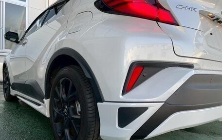 Toyota C-HR I рестайлинг, 2021 год, 1 850 000 рублей, 13 фотография