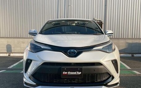Toyota C-HR I рестайлинг, 2021 год, 1 850 000 рублей, 3 фотография