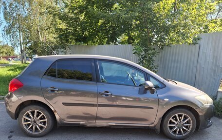 Toyota Auris II, 2009 год, 600 000 рублей, 3 фотография