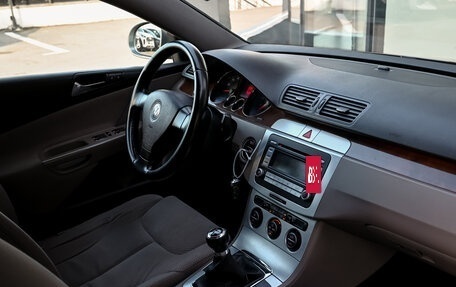 Volkswagen Passat B6, 2006 год, 570 000 рублей, 16 фотография