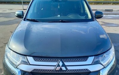 Mitsubishi Outlander III рестайлинг 3, 2021 год, 2 620 000 рублей, 1 фотография