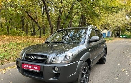 Hyundai Tucson III, 2008 год, 850 000 рублей, 1 фотография